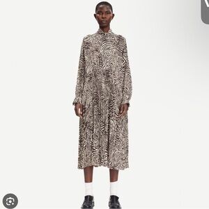 SAMSOE Brown Tan Long Sleeve Bishop Shirt Dress